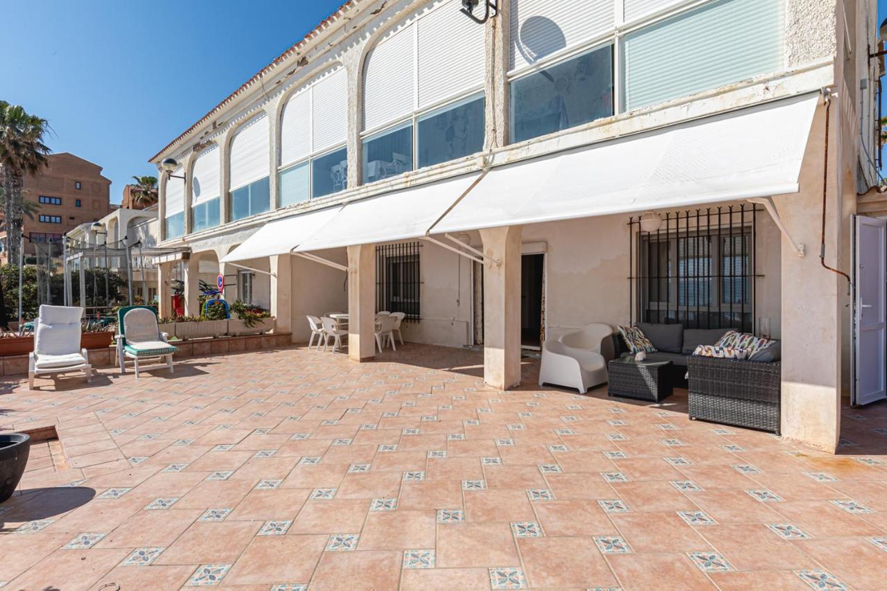 Beachfront Bliss: Apartamento A Pie De Playa 阿利坎特 外观 照片