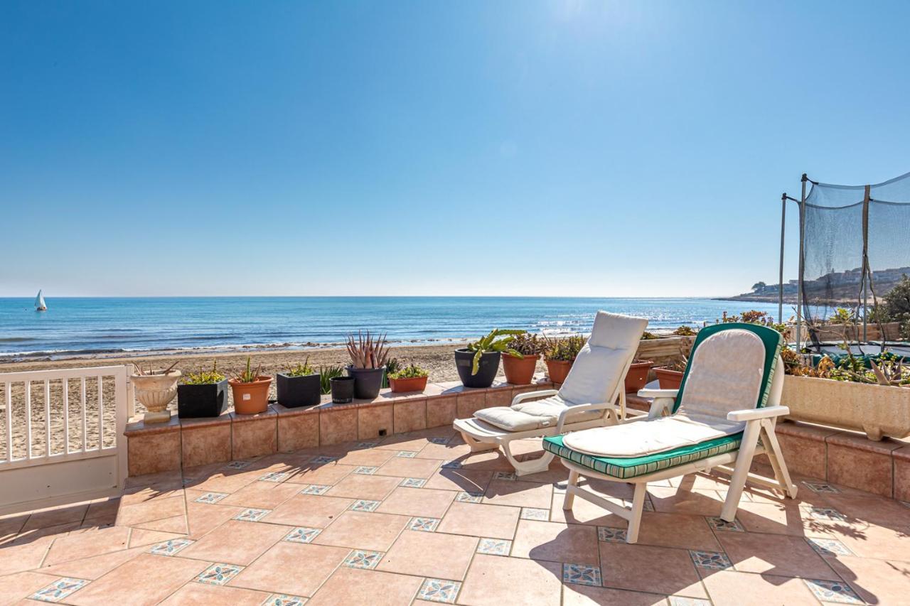 Beachfront Bliss: Apartamento A Pie De Playa 阿利坎特 外观 照片